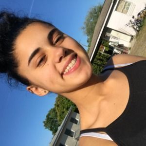 Meet your Posher, Anais